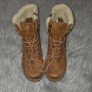 Cat & Jack Brown Lace-Up Boots with Cream Lining